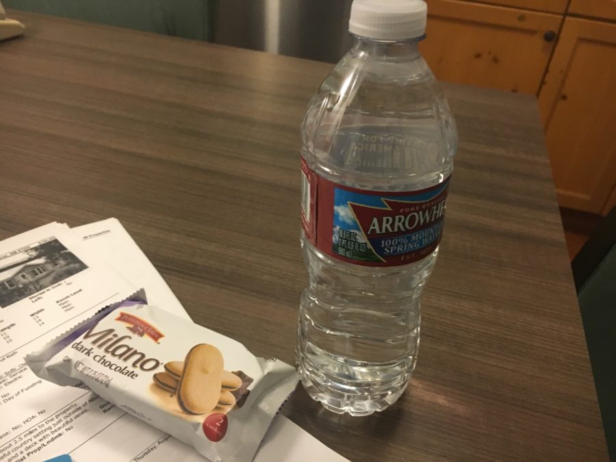 Water and cookies